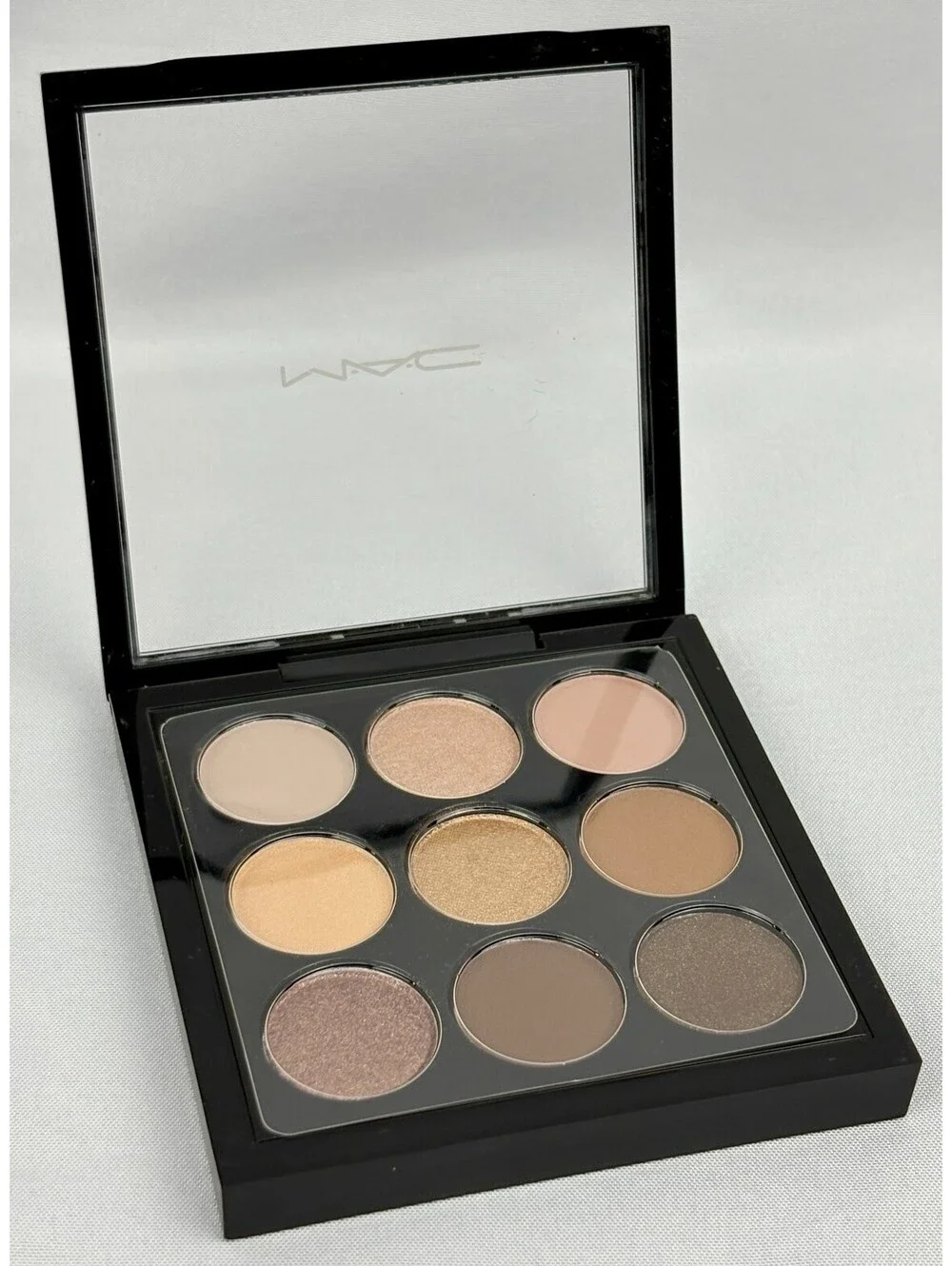 N/A mac cosmetics